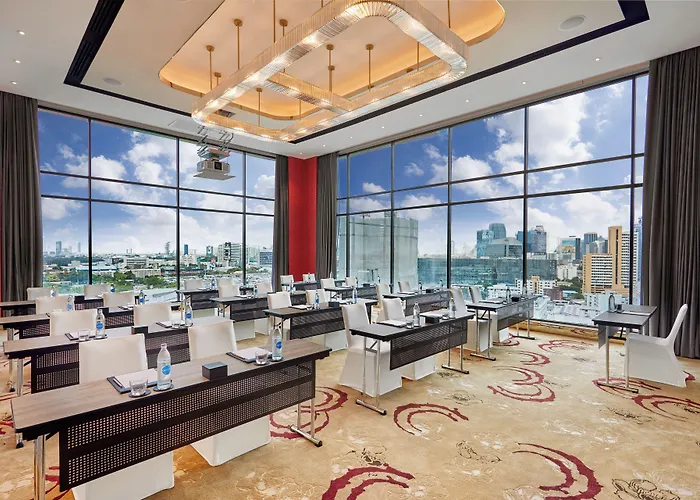 Hotel Valia Sukhumvit 24 By Kingston