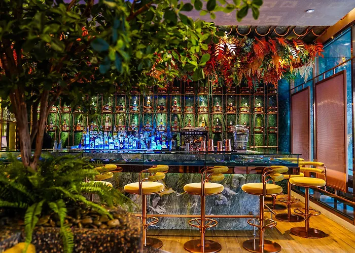 Valia Sukhumvit 24 By Kingston Hotel