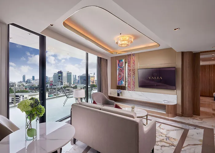 Hotel Valia Sukhumvit 24 By Kingston