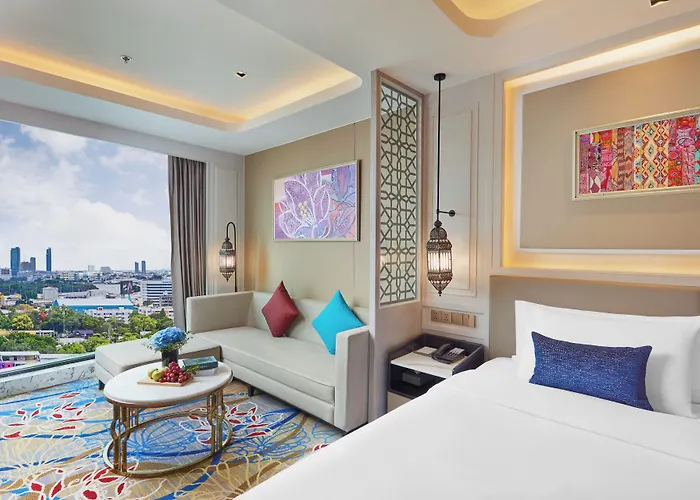 Valia Sukhumvit 24 By Kingston Bangkok